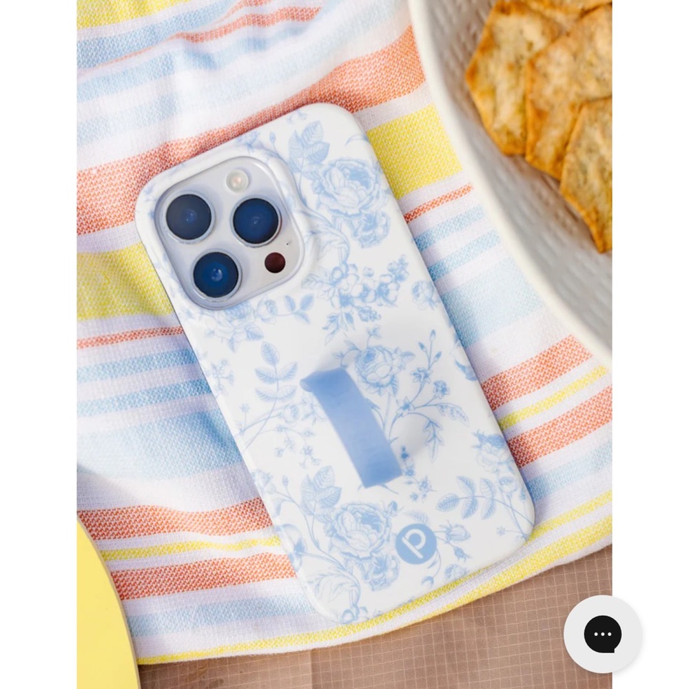 Loopy Case White and Blue Floral Phone Cover